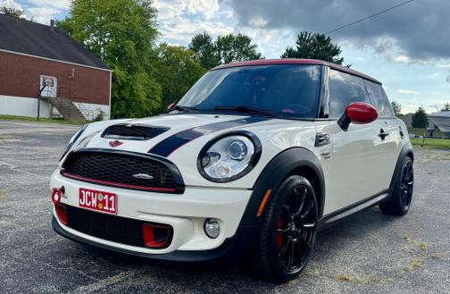 2011 MINI Cooper John Cooper Works