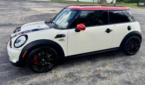 2011 MINI Cooper John Cooper Works