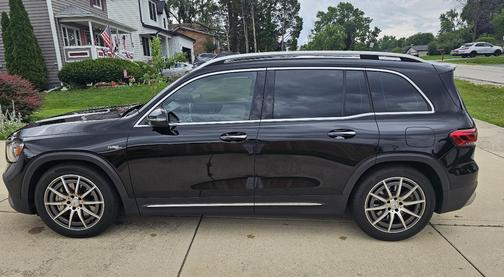 Black 2021 Mercedes-Benz AMG GLB 35 4MATIC
