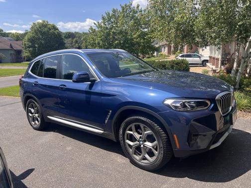 Blue 2022 BMW X3 xDrive30i
