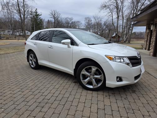 2015 Toyota Venza XLE