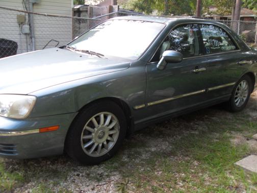 2005 Hyundai XG350 L