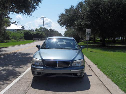2005 Hyundai XG350 L