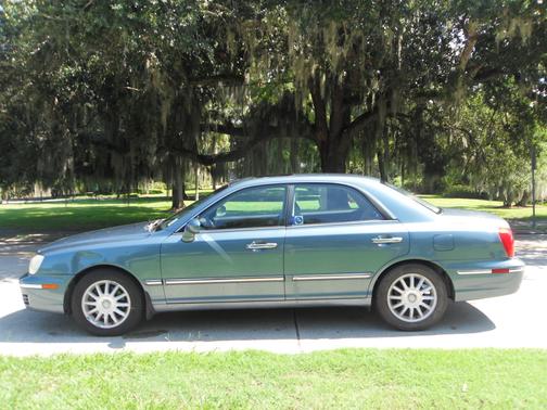 2005 Hyundai XG350 L