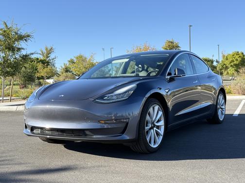2019 Tesla Model 3 Long Range