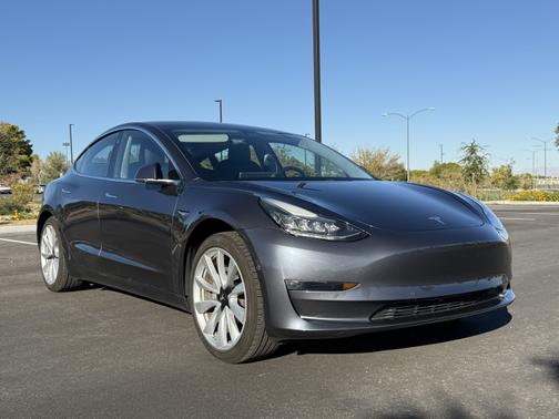 2019 Tesla Model 3 Long Range