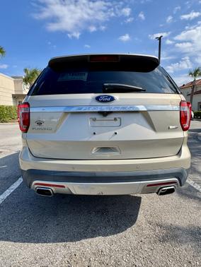 2017 Ford Explorer Platinum