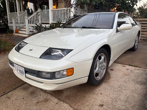 White 1992 Nissan 300ZX 2+2