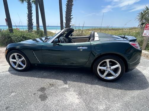 2008 Saturn Sky Red Line