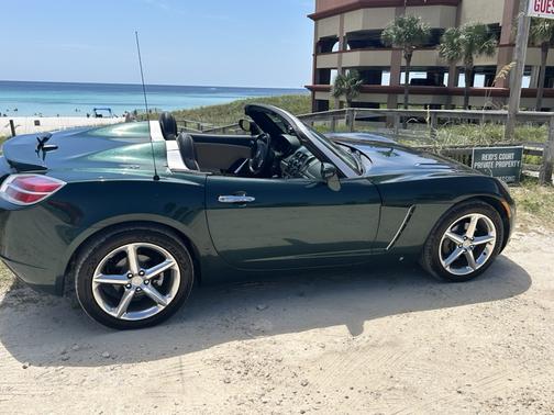 2008 Saturn Sky Red Line