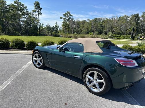2008 Saturn Sky Red Line