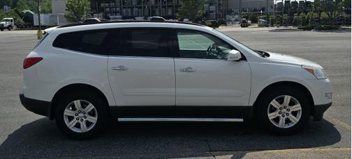 2011 Chevrolet Traverse LT
