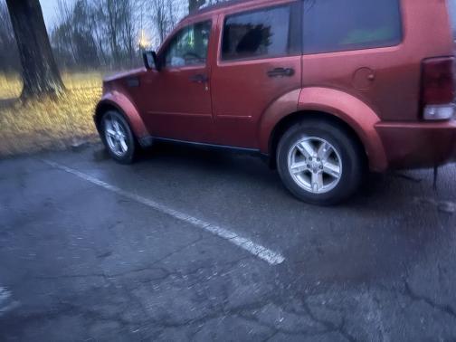 Orange 2007 Dodge Nitro SLT