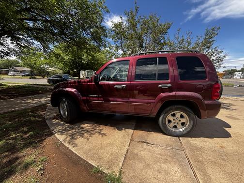 Red 2003 Jeep Liberty Limited