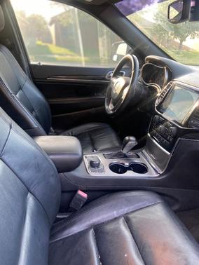 Gray 2019 Jeep Grand Cherokee Limited