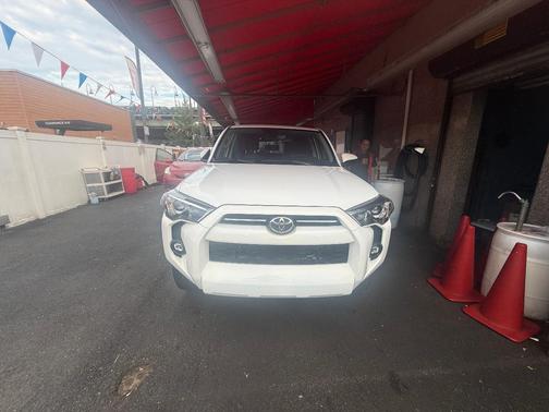 White 2024 Toyota 4Runner SR5 Premium