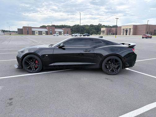 Black 2018 Chevrolet Camaro 1LT