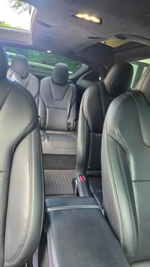 White 2023 Tesla Model X Base