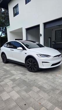 White 2023 Tesla Model X Base