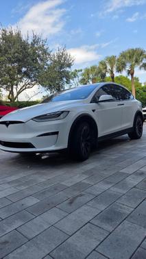 White 2023 Tesla Model X Base