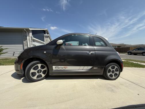 2016 FIAT 500e Battery Electric