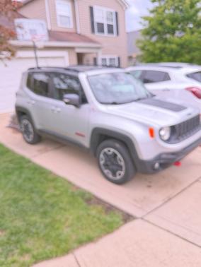 Silver 2016 Jeep Renegade Trailhawk