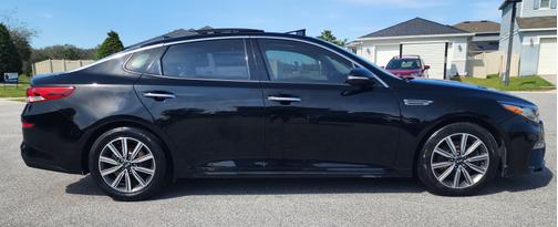 2019 Kia Optima EX