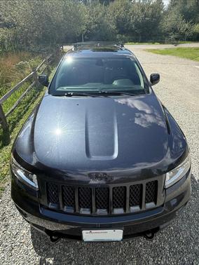 Gray 2013 Jeep Grand Cherokee Overland