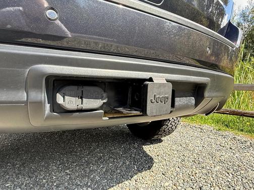 Gray 2013 Jeep Grand Cherokee Overland