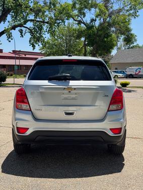 Gray 2019 Chevrolet Trax LS