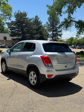 Gray 2019 Chevrolet Trax LS