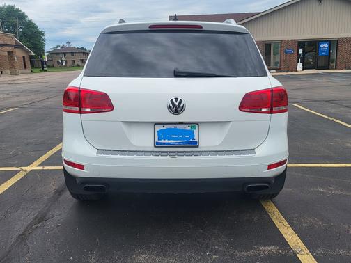 2013 Volkswagen Touareg VR6 Lux