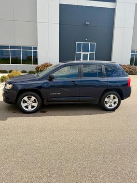 Blue 2013 Jeep Compass Sport