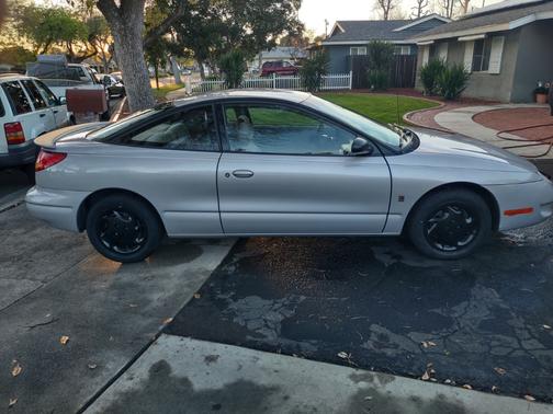1999 Saturn SC 2