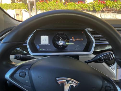 Photo 5 of 6 of 2013 Tesla Model S Base