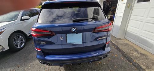 2022 BMW X5 M50i