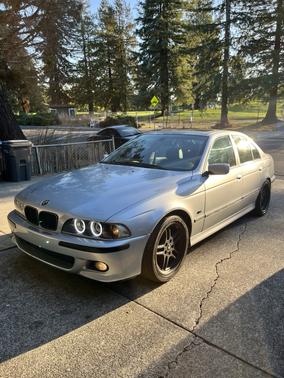 Silver 1999 BMW 540 i