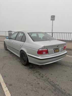 Silver 1999 BMW 540 i