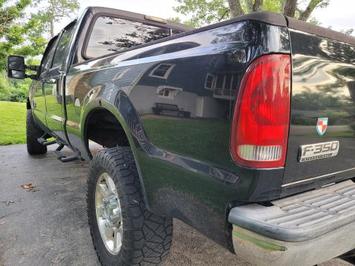 2005 Ford F-350 XLT Crew Cab Super Duty