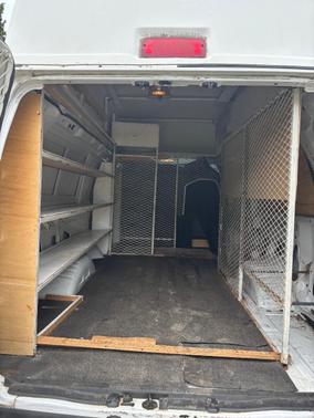 White 2007 Ford E350 Super Duty Base