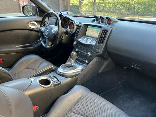 2010 Nissan 370Z Touring