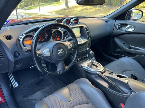 2010 Nissan 370Z Touring