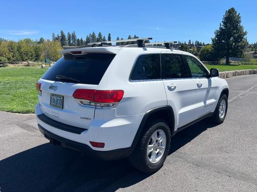 White 2014 Jeep Grand Cherokee Laredo