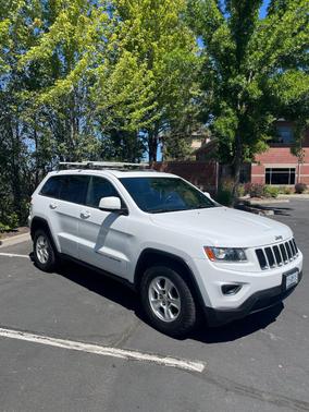 White 2014 Jeep Grand Cherokee Laredo