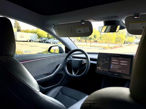 2024 Tesla Model 3 RWD