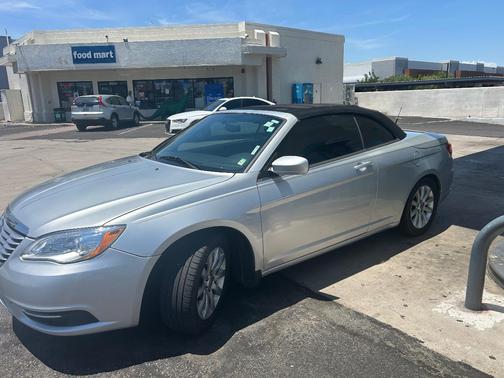Silver 2011 Chrysler 200 Touring