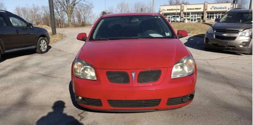 Photo 2 of 11 of 2009 Pontiac G5 Base