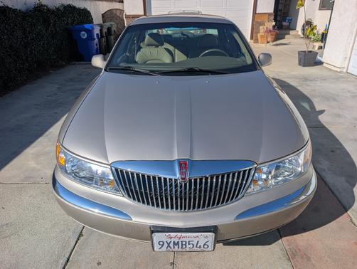 1999 Lincoln Continental Base