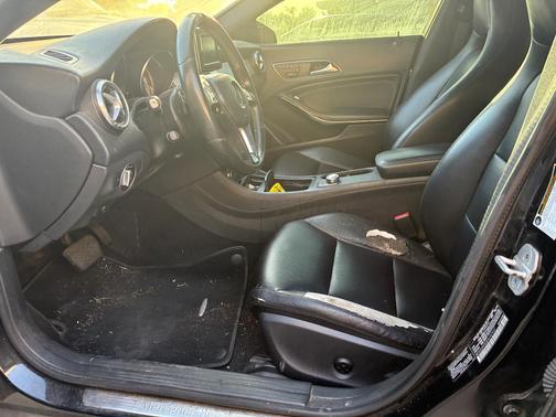 Black 2014 Mercedes-Benz CLA-Class CLA 250