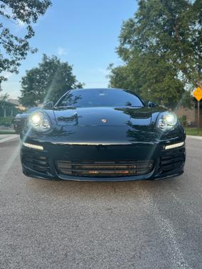 2014 Porsche Panamera Panamera 4S Executive
